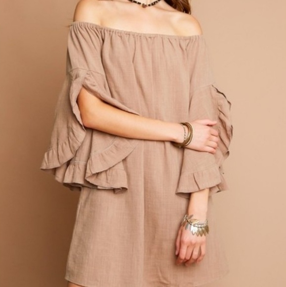 COFFEE OFF THE SHOULDER DRESS WITH RUFFLES - Picture 2 of 3